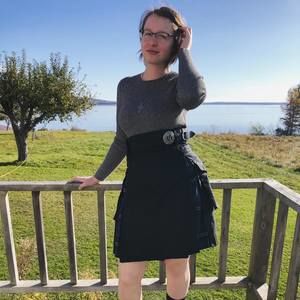 Meet your Posher, Serena